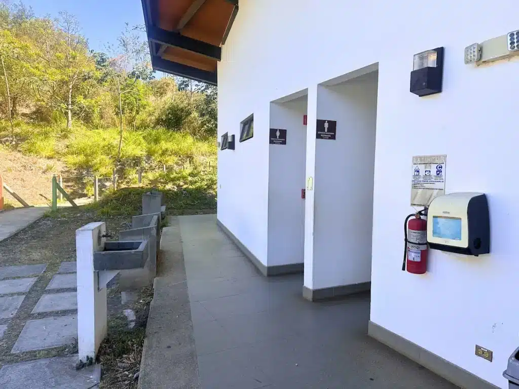 facilities at rincon de la vieja national park